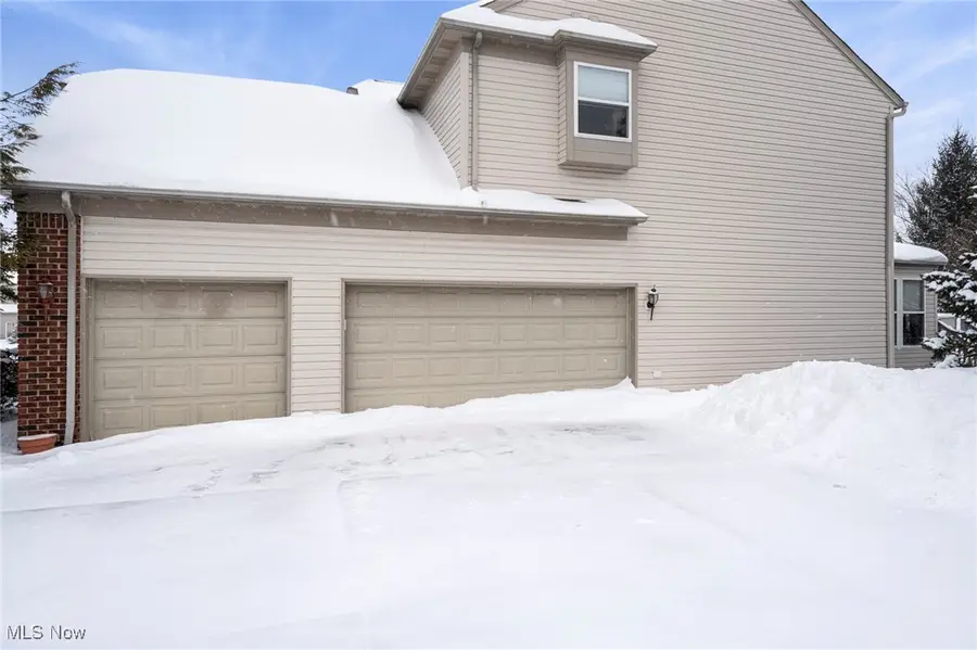 421 Carrington Lane, Broadview Heights, OH 44147 - Image #3