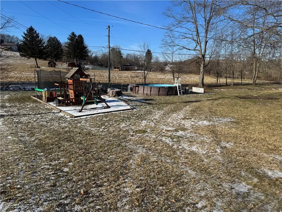 4022 State Route 516 Nw, Dover, OH 44622 - Image #3