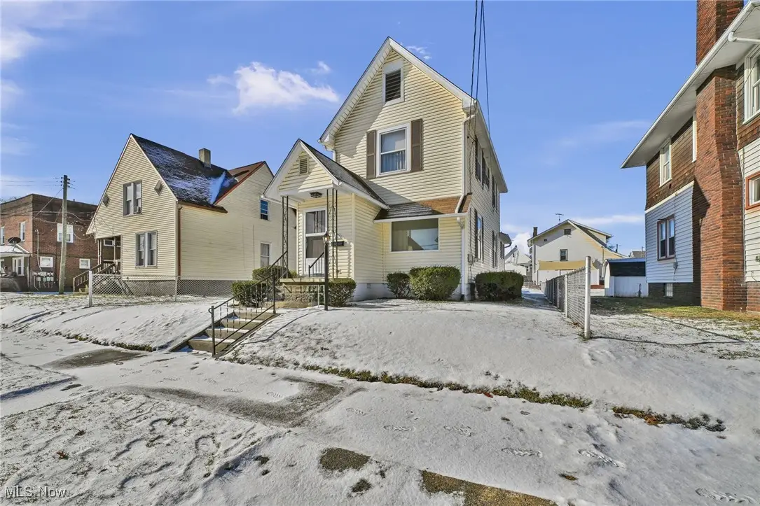 535 Smith Nw Avenue, Canton, OH 44708 - Image #1