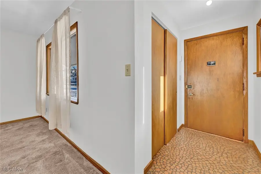 535 Smith Nw Avenue, Canton, OH 44708 - Image #2