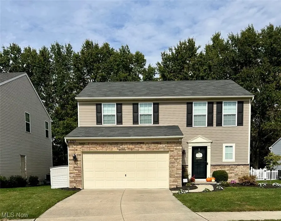 8743 Ashton Place, North Ridgeville, OH 44039 - Image #2