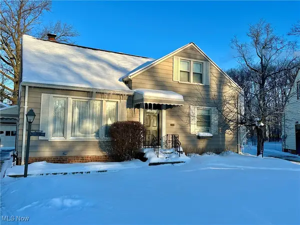 28949 Beechwood Drive, Willowick, OH 44095