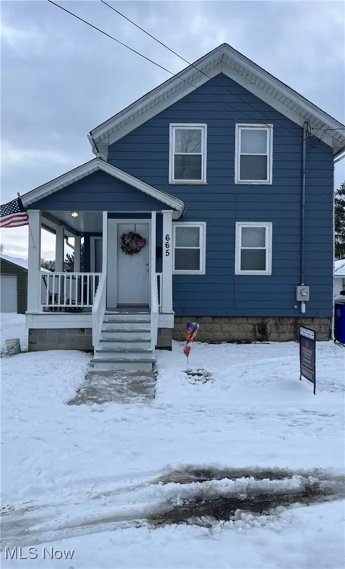 665 Crown Avenue, Ravenna, OH 44266 - Image #1