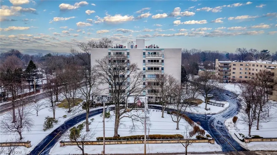 275 N Portage Path #7B, Akron, OH 44303 - #2