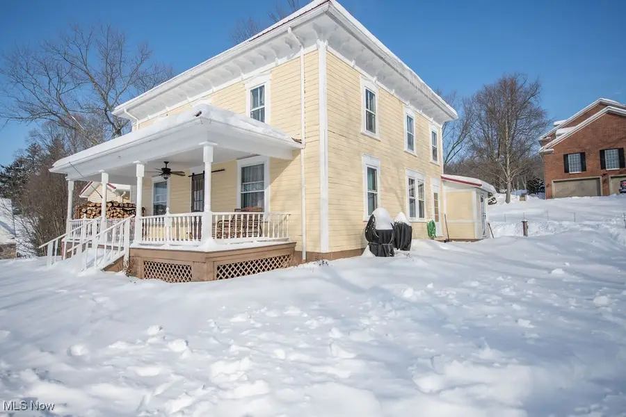 309 Donahey Ne Avenue, New Philadelphia, OH 44663 - Image #2