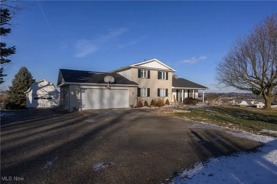 264 Pleasant Valley Nw Road, Sugarcreek, OH 44681 - Image #2