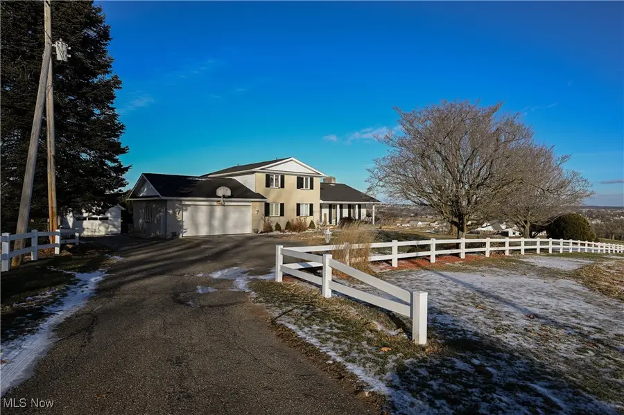 264 Pleasant Valley Nw Road, Sugarcreek, OH 44681 - Image #3