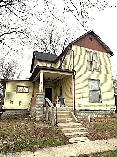 817 E Eureka Street, Lima, OH 45804