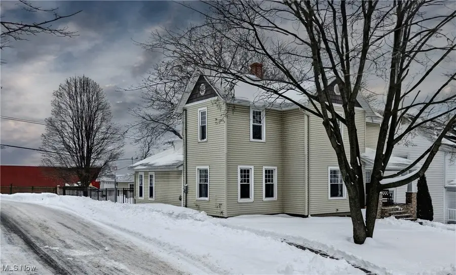 233 W Main Street, Sugarcreek, OH 44681 - Image #2