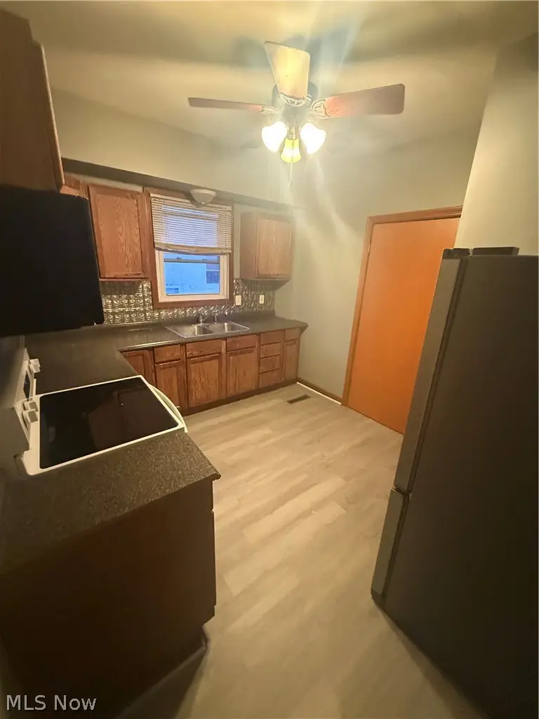 2518 11th Nw Street, Canton, OH 44708 - #2