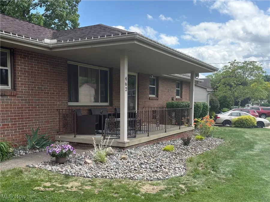 462 Oakridge Drive, Youngstown, OH 44512 - Image #2