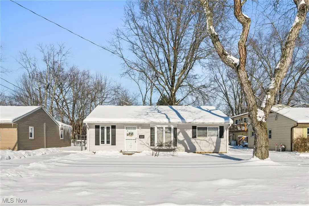246 Kempton, Berea, OH 44017 - Image #1