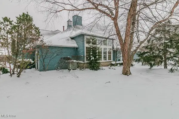 26 Haskell Drive, Bratenahl, OH 44108