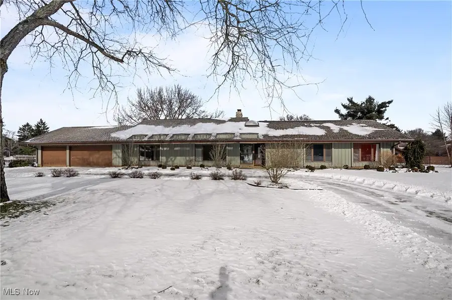 1094 San Raphael Drive, Montrose Ghent, OH 44333 - Image #2