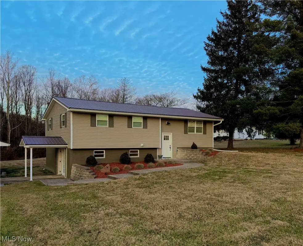 2053 Mcgill Road, Belpre, OH 45714 - #1