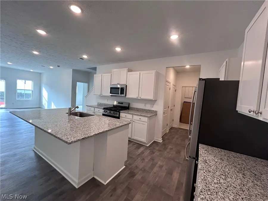 5076 Shepherds Glen, Willoughby, OH 44094 - #3