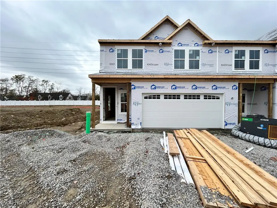 5084 Shepherds Glen, Willoughby, OH 44094 - Image #2