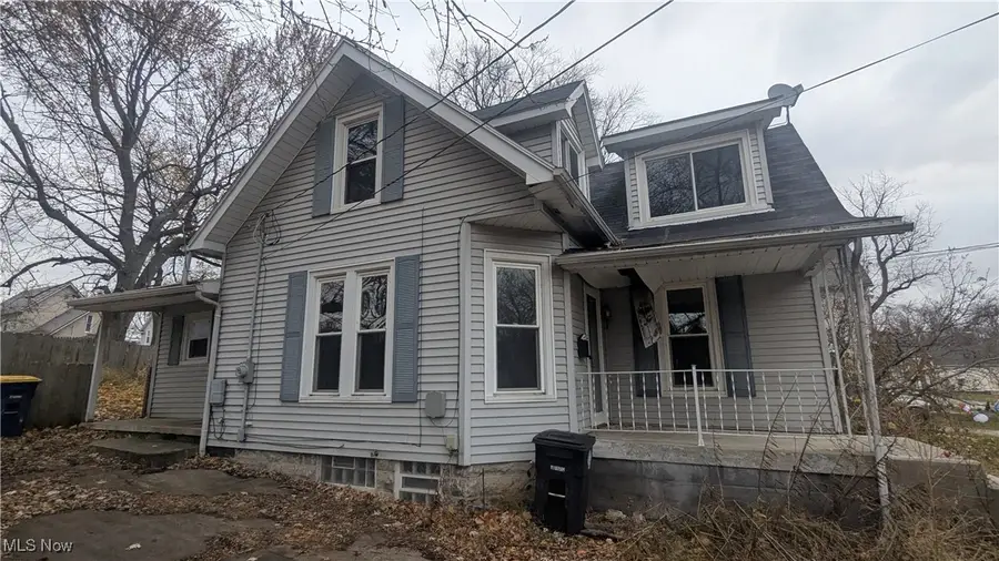 1307 W 9th Street, Ashtabula, OH 44004 - #2