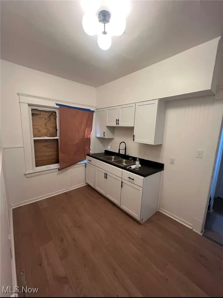 658 E 92nd Street, Cleveland, OH 44108 - Image #2