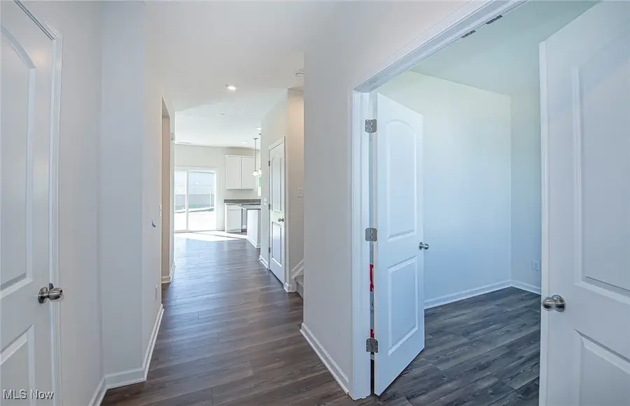 23453 St Andrews Drive, Columbia Station, OH 44028 - #2