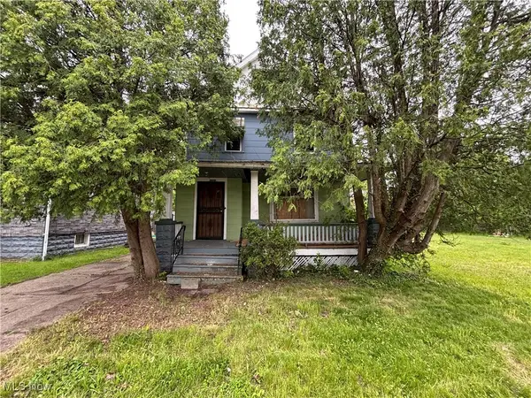 11226 Greenwich Avenue, Cleveland, OH 44105