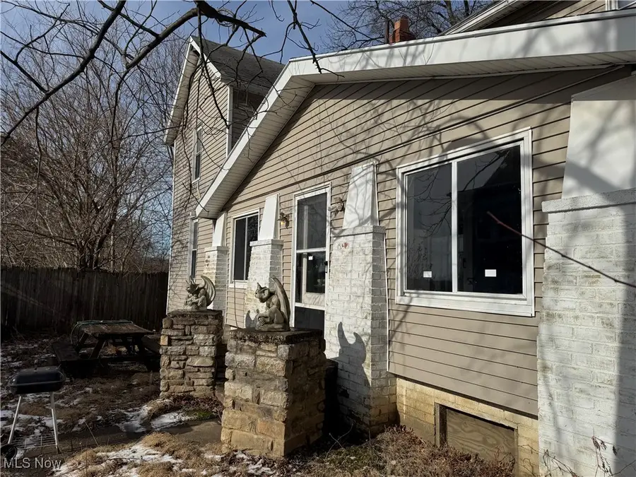 1124 Monnot Nw Place, Canton, OH 44703 - Image #2