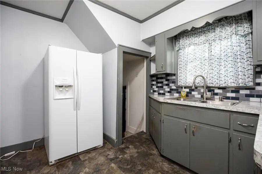 241 24th Nw Street, Barberton, OH 44203 - Image #3