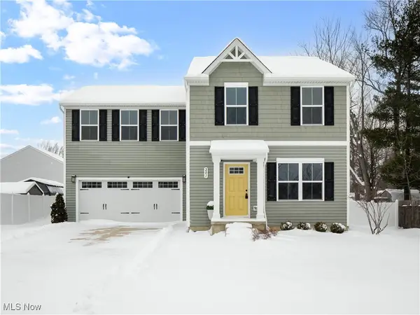 201 Taft Drive, Eastlake, OH 44095