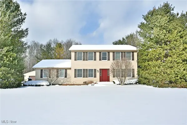 658 Center W Street, Warren, OH 44481