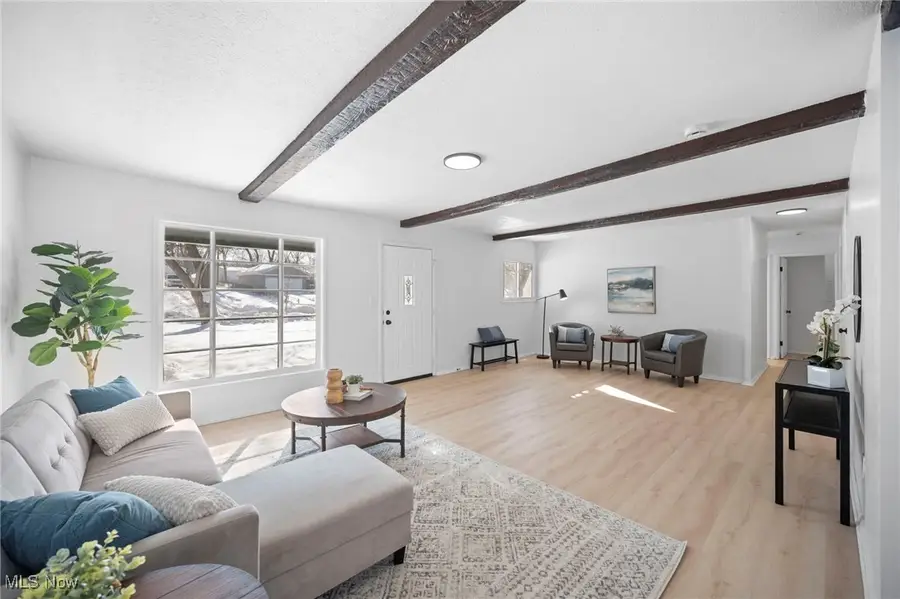 6186 Eldridge Boulevard, Bedford Heights, OH 44146 - #2