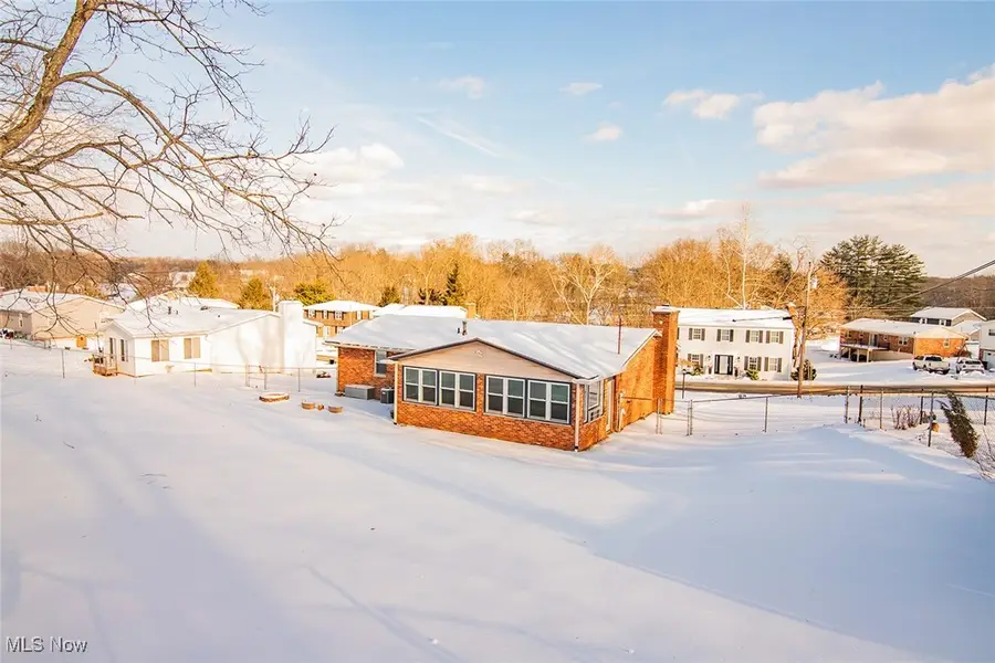 170 N Hills Drive, Parkersburg, WV 26104 - Image #3