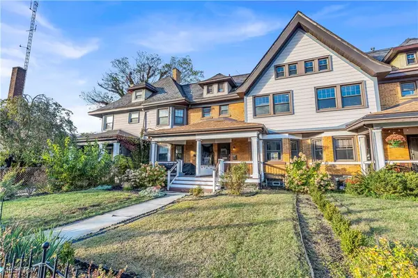 12206 Detroit Avenue, Lakewood, OH 44107