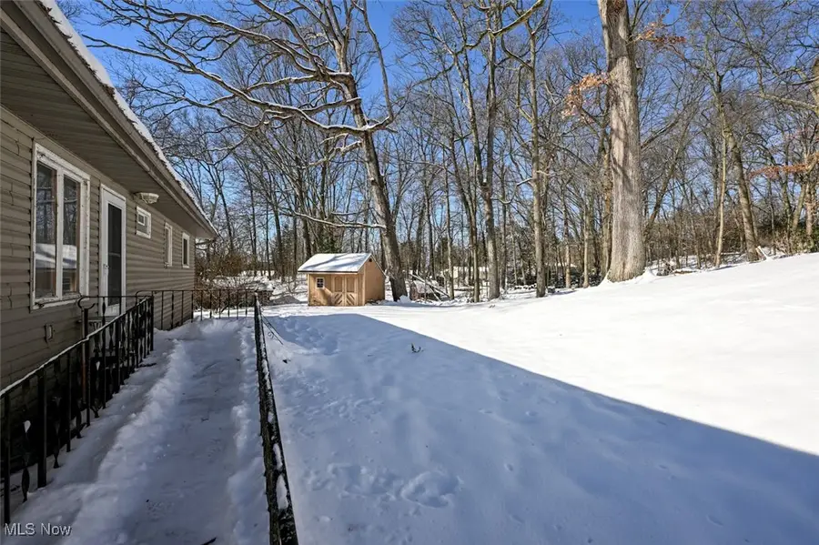 277 Lake Front Drive, Akron, OH 44319 - Image #3