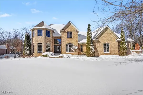 68 Timber Run Drive, Canfield, OH 44406