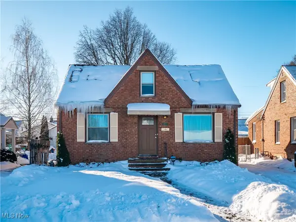 3015 Parklane Drive, Parma, OH 44134