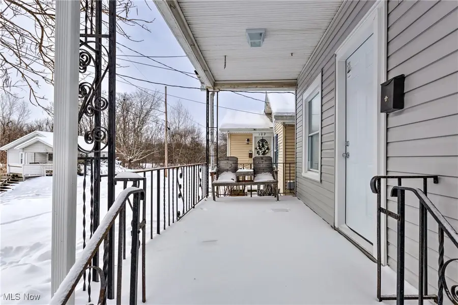 100 Gordon Street, Girard, OH 44420 - #3