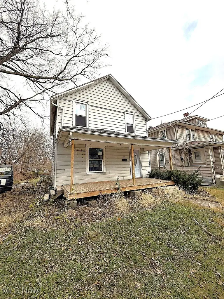 411 S Collett Street, Lima, OH 45805 - #1