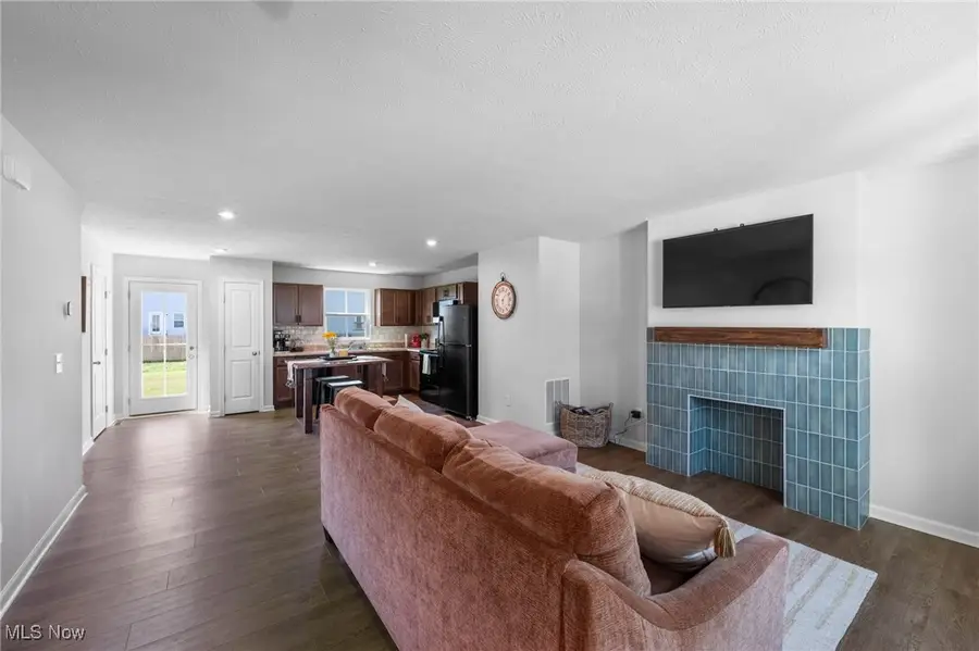 238 Leather Leaf Drive, Elyria, OH 44035 - Image #3