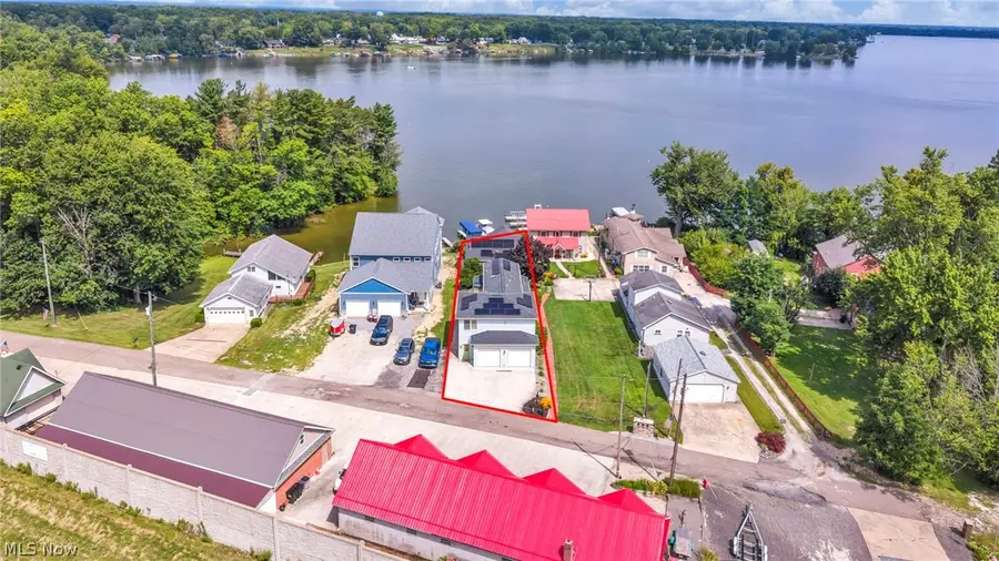 664 Pine Drive, Lake Milton, OH 44429 - #2
