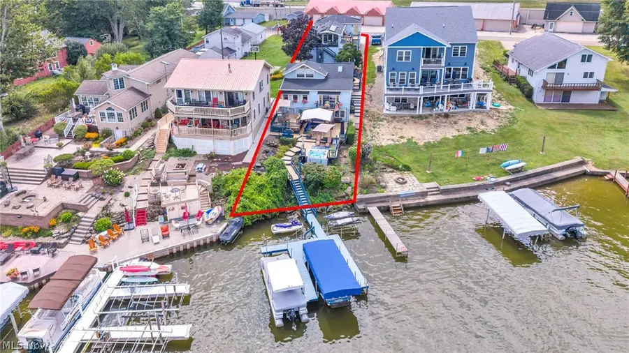 664 Pine Drive, Lake Milton, OH 44429 - #3