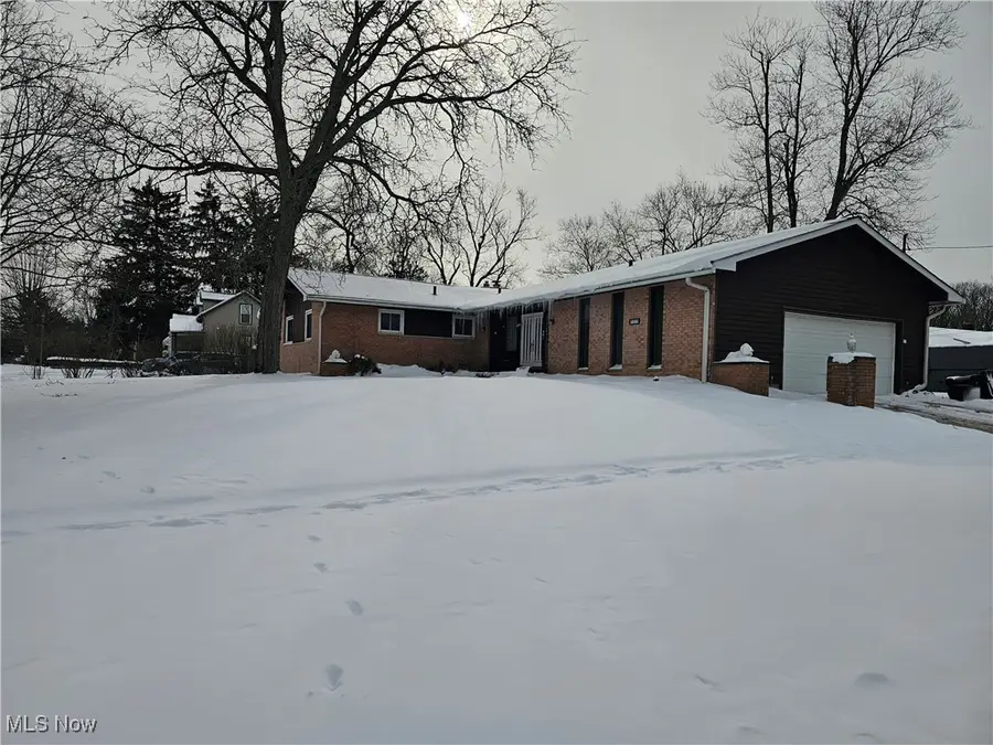 840 Archer Road, Bedford, OH 44146 - #2