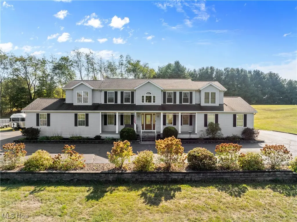 11900 Hoover Nw Avenue, Uniontown, OH 44685 - #1