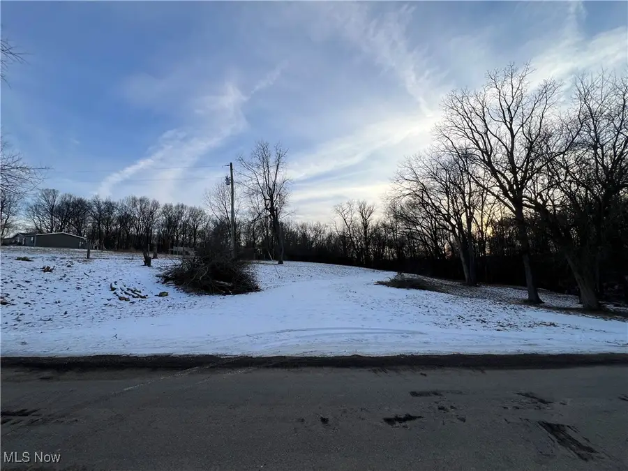 9380 Pidcock Road, Zanesville, OH 43701 - #2