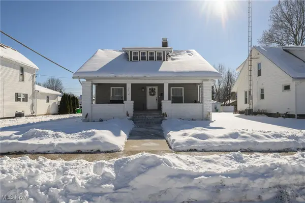 212 E 11th Street, Dover, OH 44622