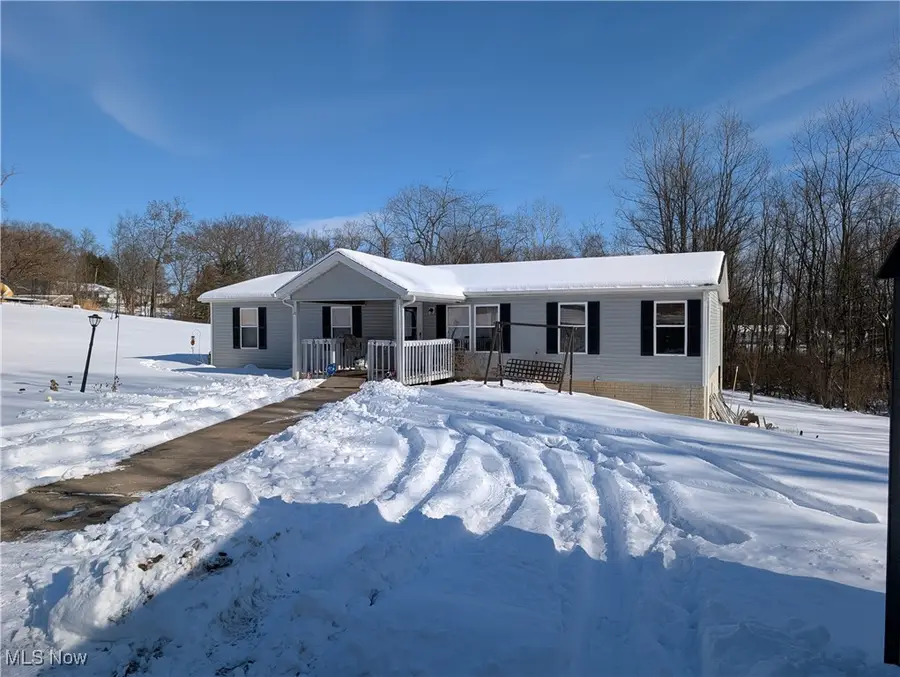 2070 Potts Lane, Zanesville, OH 43701 - #2