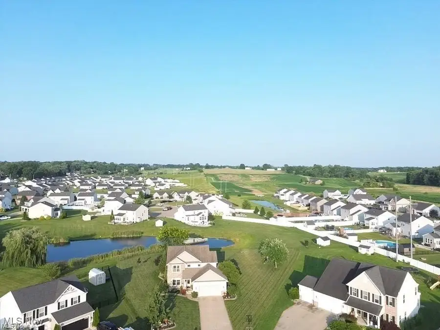 7245 Jimmie Sw Street, Massillon, OH 44646 - Image #2