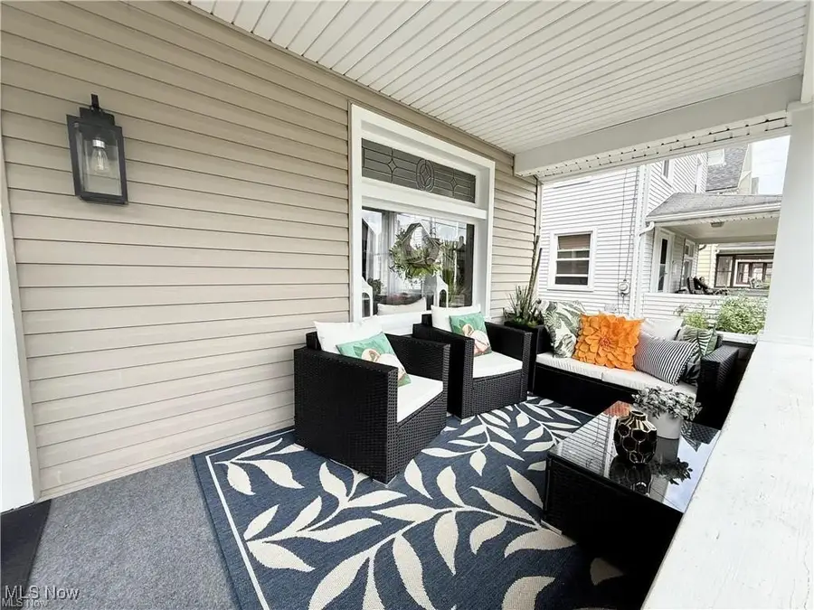 281 Sexton Street, Struthers, OH 44471 - #3