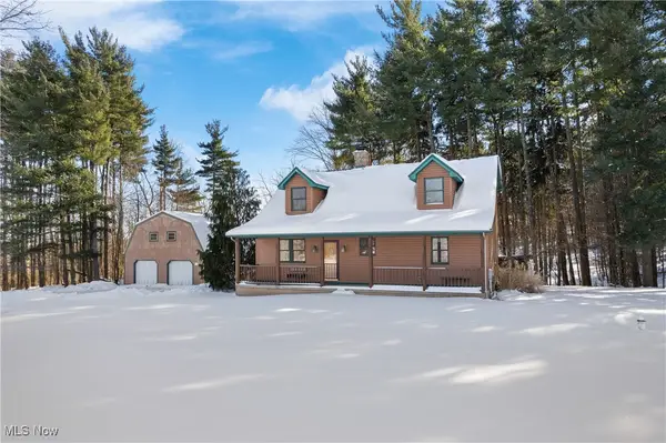 10170 Lawndell Sw Road, Navarre, OH 44662