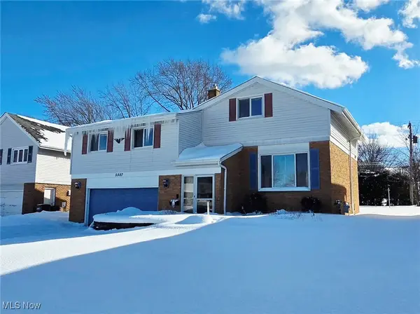 5507 Hollywood Drive, Parma, OH 44114