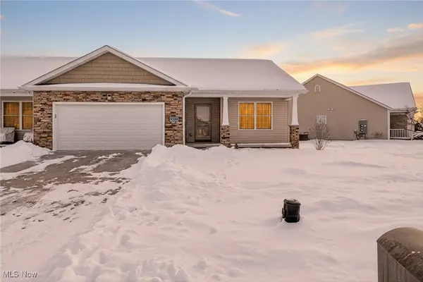 9389 Towpath Trail, Seville, OH 44273